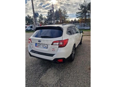 SUBARU OUTBACK 2.5 Sport EyeSight (Automata)