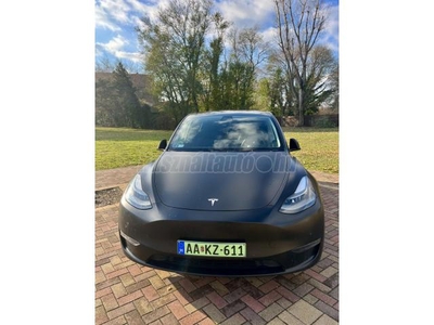 TESLA MODEL Y Performance AWD (Automata)