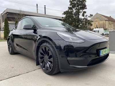 TESLA MODEL Y Performance AWD (Automata) CÉGEKNEK TARTÓS BÉRLETRE KEDVEZŐ FELTÉTELEKKEL