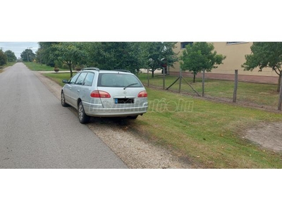 TOYOTA AVENSIS 1.8