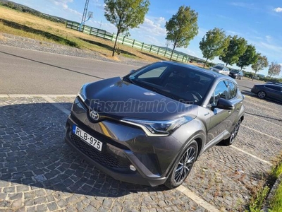 TOYOTA C-HR 1.8 Hybrid Executive LED e-CVT