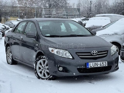 TOYOTA COROLLA Sedan 1.33 Luna