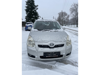 TOYOTA COROLLA VERSO 2.2 D-4D Luna