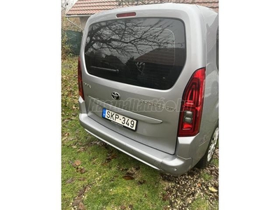 TOYOTA PROACE City Verso 1.2T Shuttle L2H1 [7 személy]