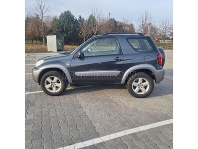 TOYOTA RAV 4 Rav4 2.0 4x4 Sol Full extra. 180.000 km