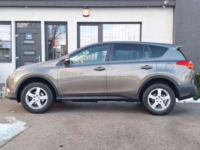 TOYOTA RAV 4 Rav4 2.0 Style CVT MAGYAR - 129.000KM - KIZÁRÓLAG MÁRKASZERVIZBEN KARBANTARTOTT!!