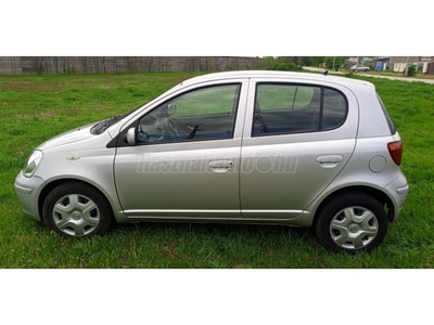 TOYOTA YARIS 1.3 Sol P1F