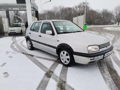 VOLKSWAGEN GOLF III 1.9 TDI CL