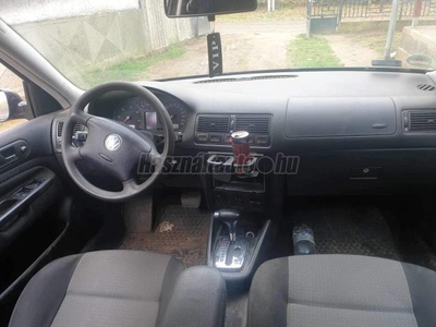 VOLKSWAGEN GOLF IV Variant 1.9 PD TDI Comfortline Tiptronic ic