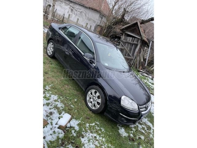 VOLKSWAGEN JETTA 1.9 PD TDI Trendline DSG