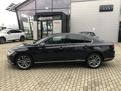 VOLKSWAGEN PASSAT 2.0 TDI BMT SCR Business DSG Mo.i-LED-Ergo Comfort-Navi-Kamera-Vezetett szervízkönyv