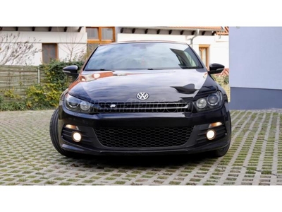 VOLKSWAGEN SCIROCCO 2.0 CR TDI DSG R-line. Full extra. 19 Lugano