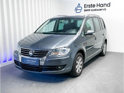 VOLKSWAGEN TOURAN 1.4 TSi Highline 'PDC - DIGITKLÍMA - TEMPOMAT'