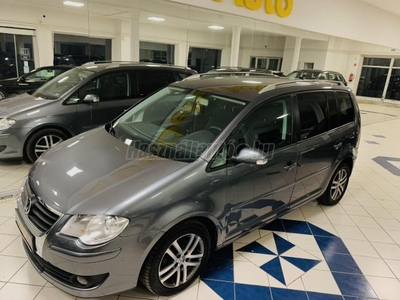 VOLKSWAGEN TOURAN 1.9 PD TDi Highline DSG Gyönyörű állapotban. azonnal elvihető. leinformálható