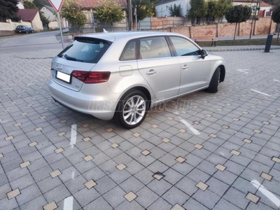 AUDI A3 Sportback 1.4 TFSI Ambition