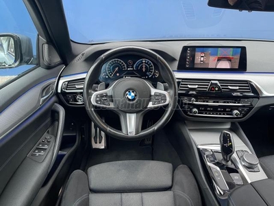 BMW 530e iPerformance (Automata) M- Packet/ 124eKm!/ Rendszeresen karbantartott!/ 360kamera/ LED mátrix!