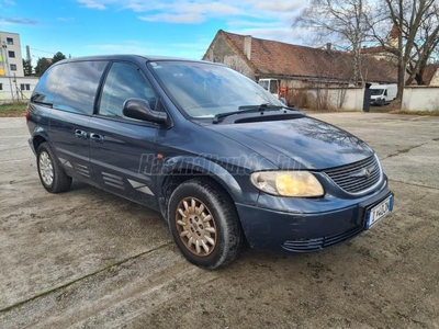 CHRYSLER VOYAGER 2.5 CRD SE Family Plus (7 személyes )