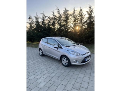 FORD FIESTA 1.25 Titanium 182.000 Km Titánium Digitklima Fűtőszálas szélvédő