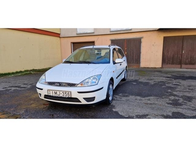 FORD FOCUS 1.6 Comfort FRISS MUSZAKI