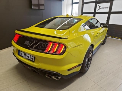 FORD MUSTANG Fastback 5.0 Ti-VCT Mach 1 (Automata) Magyarországi! ÁFÁ-s! Szervizkönyv! Friss szerviz! 2026-ig gyári garancia!