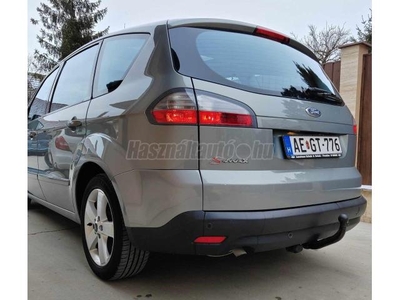 FORD S-MAX 2.0 FFV Trend