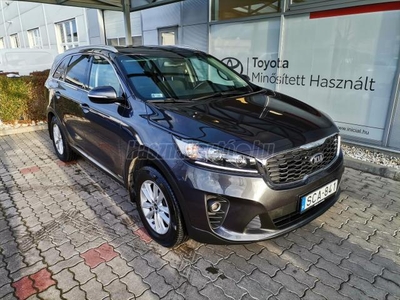 KIA SORENTO 2.2 CRDI LX Plus 4WD (Automata) [7 személy] Mo-i. szervizszámlák. 1 év garancia. ÁFÁ-s