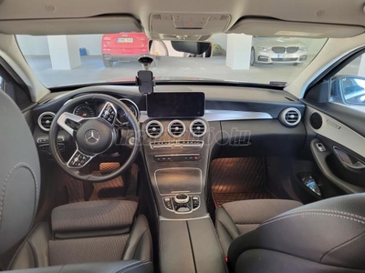 MERCEDES-BENZ C 200 T d 2.0 9G-TRONIC