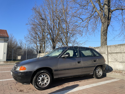 OPEL ASTRA F 1.4 SE GL