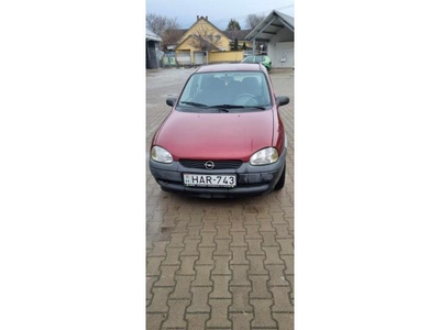 OPEL CORSA 1.0i 12V City