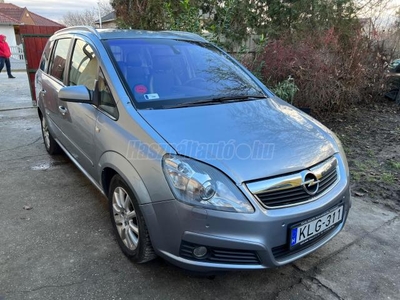 OPEL ZAFIRA B 1.8 Enjoy Benzin - LPG. Vonóhorog. Android