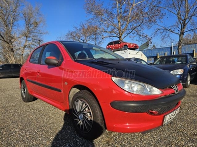 PEUGEOT 206 1.1 Open