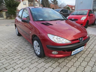 PEUGEOT 206 1.4 Presence 8-LÉGZSÁK!EXTRÁS!