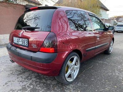 RENAULT CLIO 1.6 16V Privilege MAGYAROSZÁGI. LEINFORMÁLHATÓ