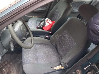 RENAULT MEGANE Classic 1.4 RL