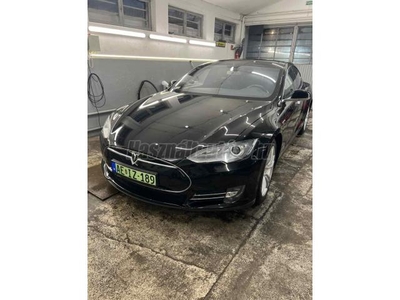 TESLA MODEL S P85 Performance (Automata) Performance Plus. Ingyenes Supercharger. MCU2 (Netflix) CCS