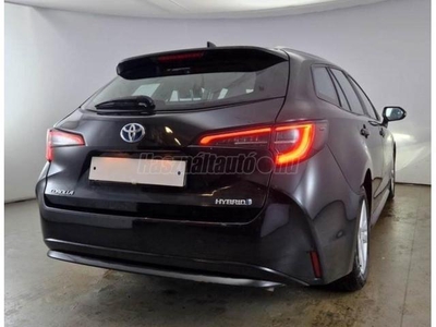 TOYOTA COROLLA Touring Sports 1.8 Hybrid Active e-CVT kombi navi