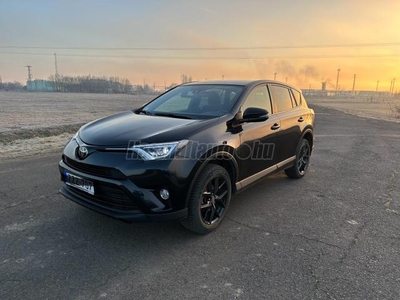 TOYOTA RAV 4 Rav4 2.0 Selection Black CVT