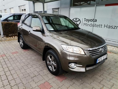 TOYOTA RAV 4 Rav4 2.0 Sol AWD Mo-i. elektronikus szerviztörténet. 1. tulajdonostól