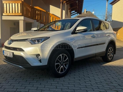 TOYOTA RAV 4 Rav4 2.5 Hybrid Trend 2WD e-CVT