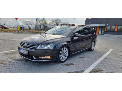 VOLKSWAGEN PASSAT VII Variant 2.0 CR TDI Highline BMT DSG Magánszemélytől Gyönyörű álapot!