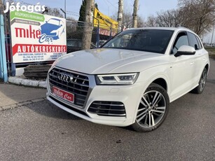 AUDI Q5 2.0 TDI Design quattro S-tronic 3 X S-L...