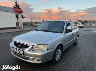 Hyundai Accent 1.5 GLS 3 tulaj.kevés km.magyaro...