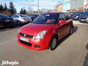 Suzuki Swift 1.3 GLX CD AC 124ekm. Szervízkönyv