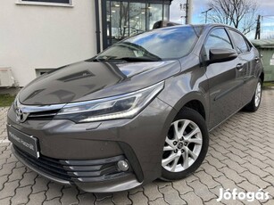 Toyota Corolla Sedan 1.6 Active LED Trend+