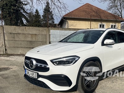 MERCEDES-BENZ GLA-osztály