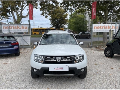 DACIA DUSTER 1.2 TCe Arctic SÉRÜLÉSMENTES SZKÖNYV!