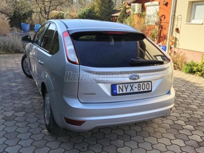 FORD FOCUS 1.6 Ambiente Kifogástalan.Tulajdonostól.Szervizkönyv!Klíma.100 le !