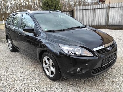 FORD FOCUS 1.6 Fresh EURO5 SZ.KÖNYV 163.000 KM!