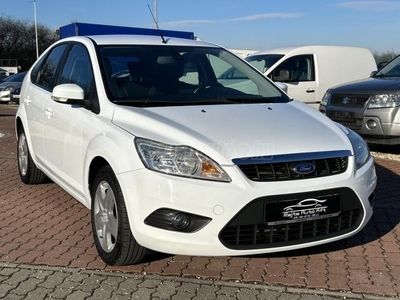 FORD FOCUS 1.6 Trend Style 157.000.KM.SZERVIZKÖNYV.VIZSGALAP.KLÍMA.TEMPOMAT.MEGKÍMÉLT!