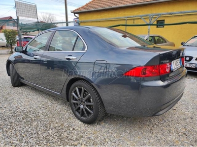 HONDA ACCORD 2.2 CTDi Sport FÉLBŐR. BELSŐ. TEMPOMAT. ROZSDAMENTES. ÁR FRISS MŰSZAKIVAL NÉVRE ÍRVA ÉRTENDŐ